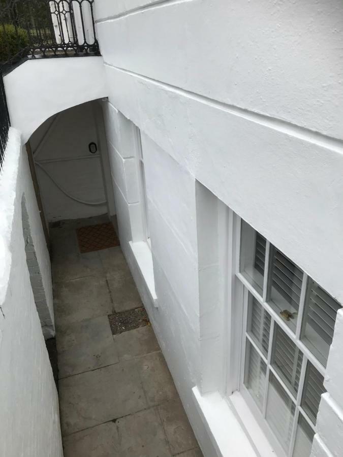 The Apartment, Lower Ground Floor, Clarendon Place Лемингтън Спа Екстериор снимка